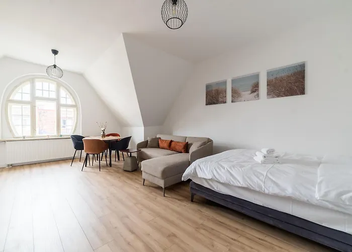 Wilson Park Serene By Bookinghost Apartamento Poznań