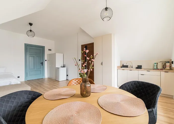 Wilson Park Serene By Bookinghost *