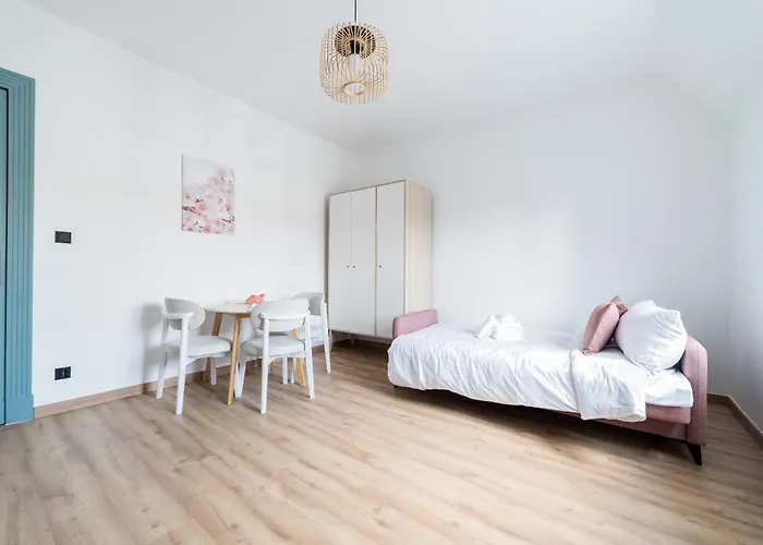 Wilson Park Serene By Bookinghost Apartamento Poznań