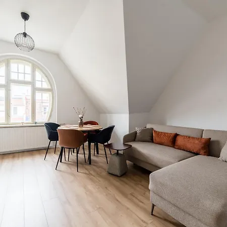 Wilson Park Serene By Bookinghost