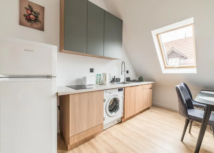 Wilson Park Serene By Bookinghost Poznań